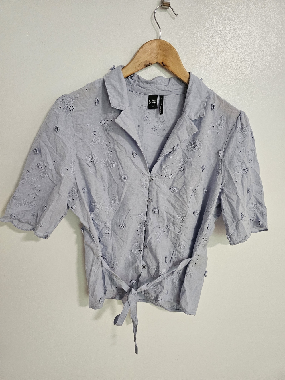 Simons Icone Lavender Eyelet Tie-Waist Shirt Size Medium Romantic 100% Cotton - Picture 2 of 11